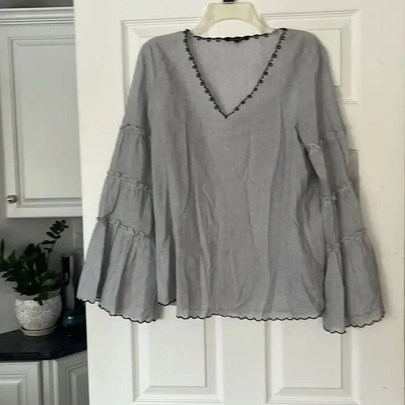 KOBI HALPERIN Tricia Woman’s Pinstripe Ruffle Sleeves Blouse Size Small - Picture 1 of 7